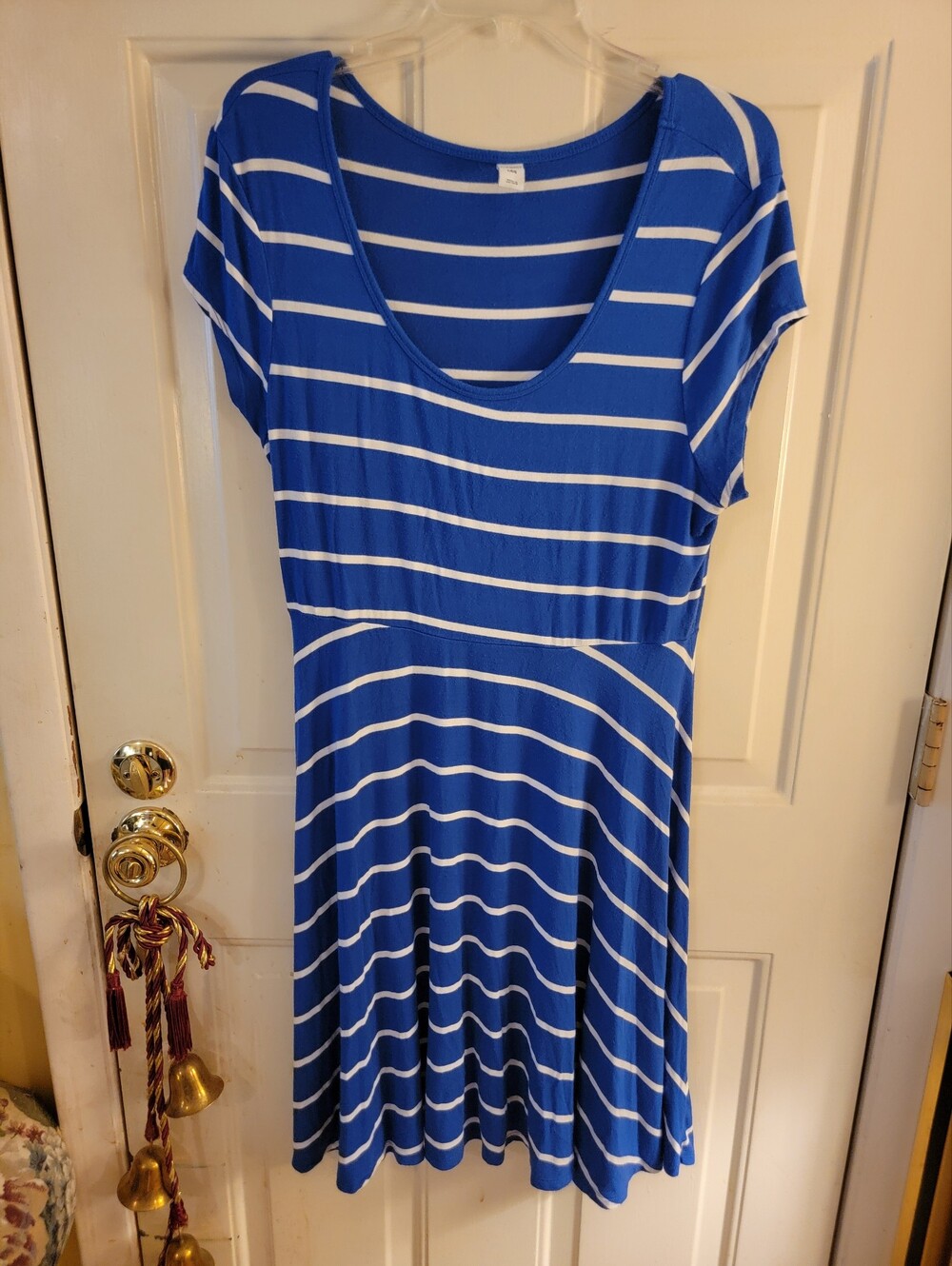 Old Navy Blue and White Striped Women's Scoop Neck Dress
